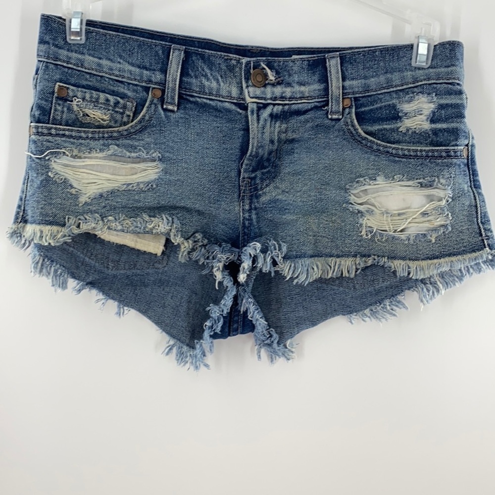 PISTOLA LOW RISE DESTROYED RAW HEM DENIM SHORTS S